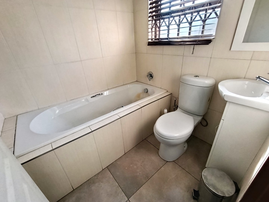 1 Bedroom Property for Sale in Lakeview Free State